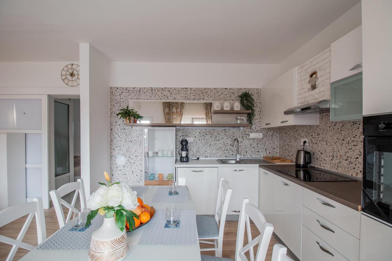 Apartment Matija ザダル エクステリア 写真